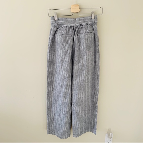 👚 3/$40 Uniqlo Linen Striped Pants with Belt - Picture 4 of 5